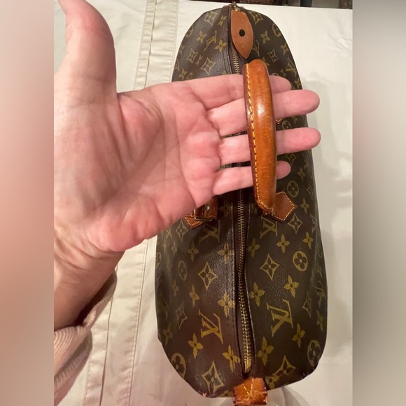 LOUIS VUITTON SPEEDY 40 Authentic Very good used condition. - Picture 7 of 7